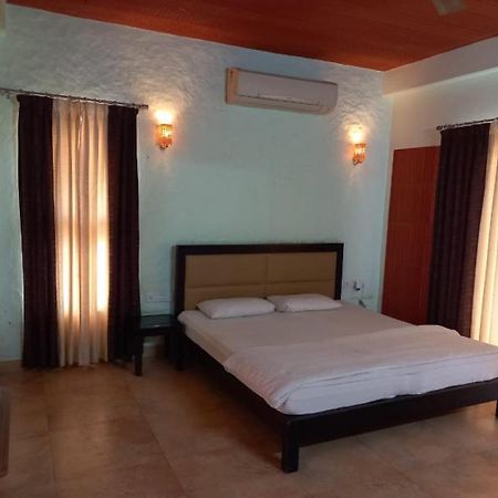 Nikhara Estate Resorts Kodlipet ภายนอก รูปภาพ